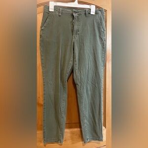 Cosmic Blue Love, women’s Green Casual cropped Pants